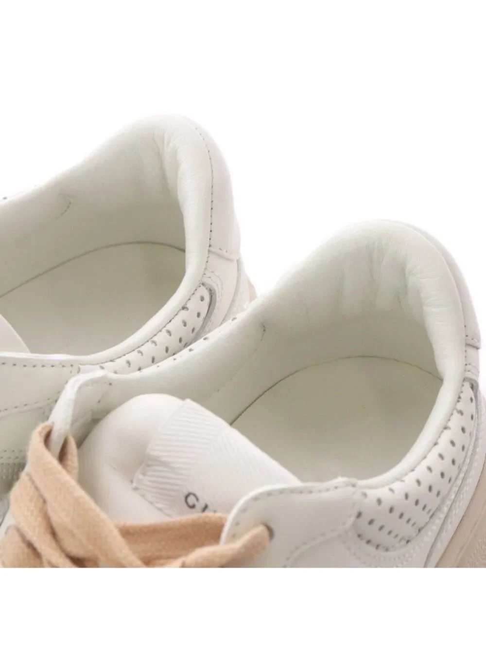 Gucci GG Embossed Chunky Sneakers Platform Leather White Pink